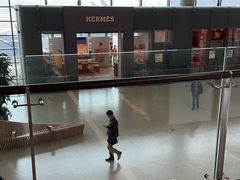 -爱马仕 HERMES(上海虹桥机场店)