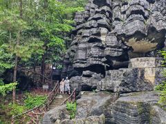 -梭布垭石林景区