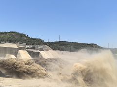 -黄河小浪底水利枢纽风景区