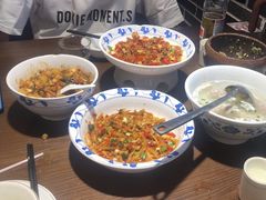 -八碗湘长沙市井菜(坡子街店)