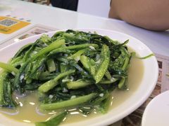 蒜蓉油麦菜-澳门陈光记烧味饭店(郎家园店)