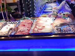 -布罗城堡自助烧烤(鸿通城购物中心店)
