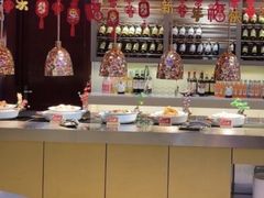 -腾阁自助餐厅(朝林广场店)