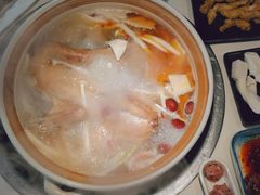 -土连锅·现熬养生汤锅(梁家巷店)