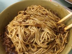 拌炸酱面-食惠里小笼包面馆(越秀店)
