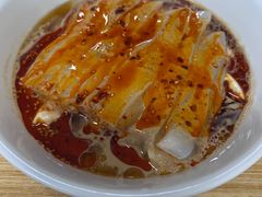 -何老二卤汁凉粉