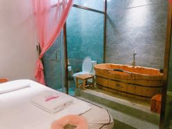 -苑苑vbeauty科技美容SPA