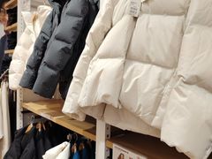 -优衣库(上海虹口龙之梦店)