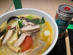 -蒙自源米线大王(东站店)