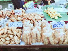 -瓦洛洛传统市场