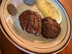 -羽深肉铺 Steak & Wine
