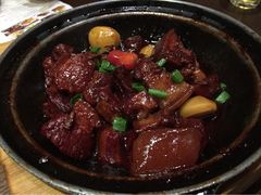 美女红烧肉-涌上外婆桥(南塘店)