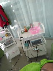 -荟草堂专业痘肌皮肤管理