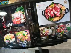 -汇吃汇喝美食街(上海建发浦悦荟广场店)