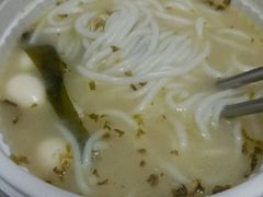 -灵芝妹子海鲜米线(凯德和平广场店)