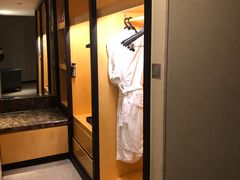 -青岛海尔洲际酒店