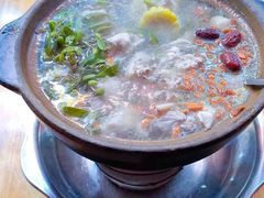 石橄榄炖鸡-洪大厨鸡煲(福田店)