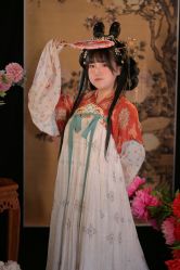 -汉仪华裳汉服馆(打浦桥店)