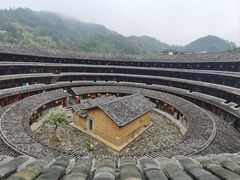 -初溪土楼群