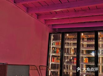 又一粉红战店横空出世！！Ace Pub王牌超市，申请出战！！