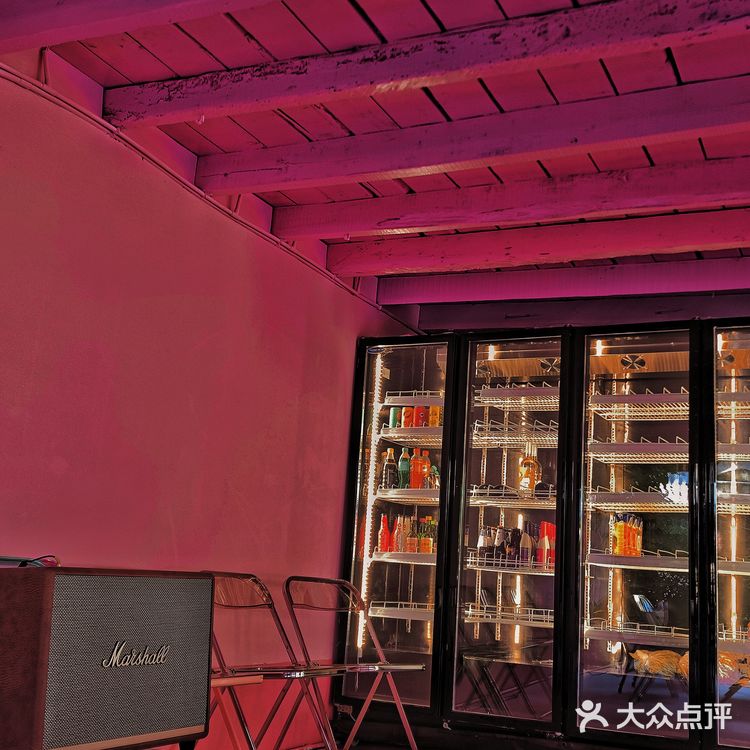 又一粉红战店横空出世！！Ace Pub王牌超市，申请出战！！