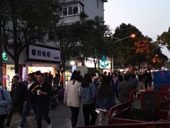 -武氏皖北网红三胖地锅鸡(桐城路店)