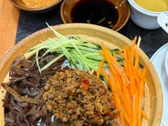 -阿山卓·野生菌火锅·纳西火塘烤肉