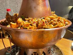 -炉小二铜锅牛蛙•川湘菜(三里屯店)