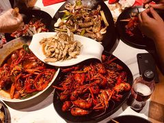 -沪小胖小龙虾(淮海中路旗舰店)