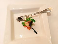 -龙虾酒吧扒房(宁波香格里拉店)