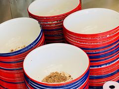 -珀玉莲花白米线店