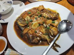 红烧杂鱼-涌觅名灶·本地海鲜宁波菜(财富广场店)