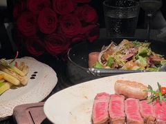 -NIUNIUPARK和牛螃蟹(龙湖杭州滨江天街店)