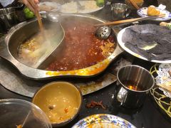 -重庆风光老灶火锅城(同德广场店)