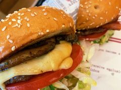 波特菇牛肉特堡-The Habit Burger Grill 哈比特汉堡(恒丰路店)