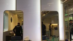 -PE SALON