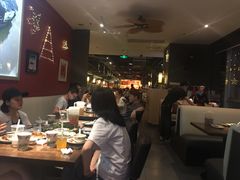 大堂-大头虾越式风味餐厅(光明广场店)