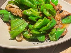 -肖四女乐山跷脚牛肉(世博源店)