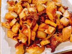 馕丁炒烤肉-疆Jiang·新疆秘制料理