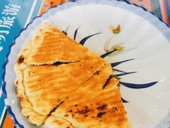 牦牛肉烤饼-卡万金特色藏餐