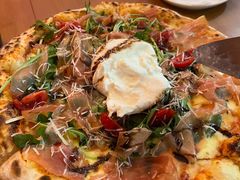 -黑熊披萨orso pizza