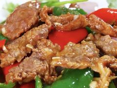 砂锅小炒牛肉-葡萄集|滋味新疆菜·精酿酒馆(瑞豪酒店)