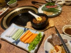 -炼火烤肉店