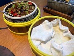 楚雄黑三剁配春饼-雀舞云南菜(乐客城店)