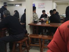 大堂-宝瑞门钉肉饼店