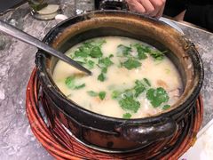 -稻鲜记潮汕砂锅粥