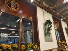 门面-霸王牛火锅烤肉(八廓商城店)