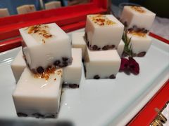 椰奶红豆糕-品海楼·大连海鲜(老虎滩店)