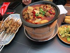 -许哥东北烧烤·铁丳烤串·宫后夹肉(繁花中心店)