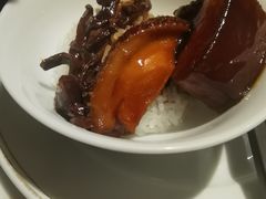 鲍鱼红烧肉-荣轩(新荣记环球金融中心店)